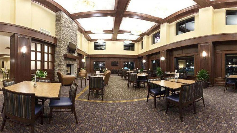 Holiday Inn Express & Suites Wilmington-Newark By Ihg Экстерьер фото