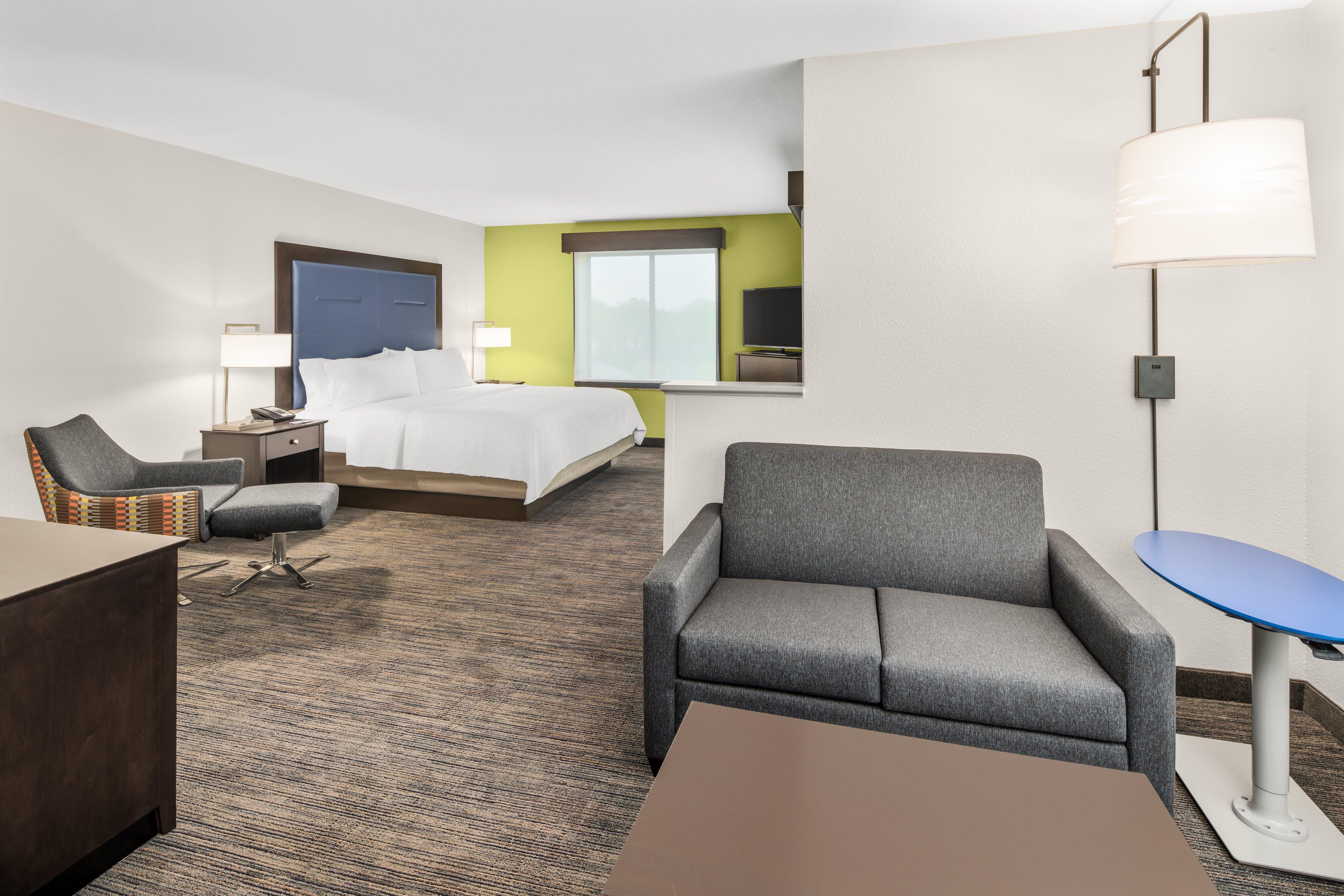 Holiday Inn Express & Suites Wilmington-Newark By Ihg Экстерьер фото