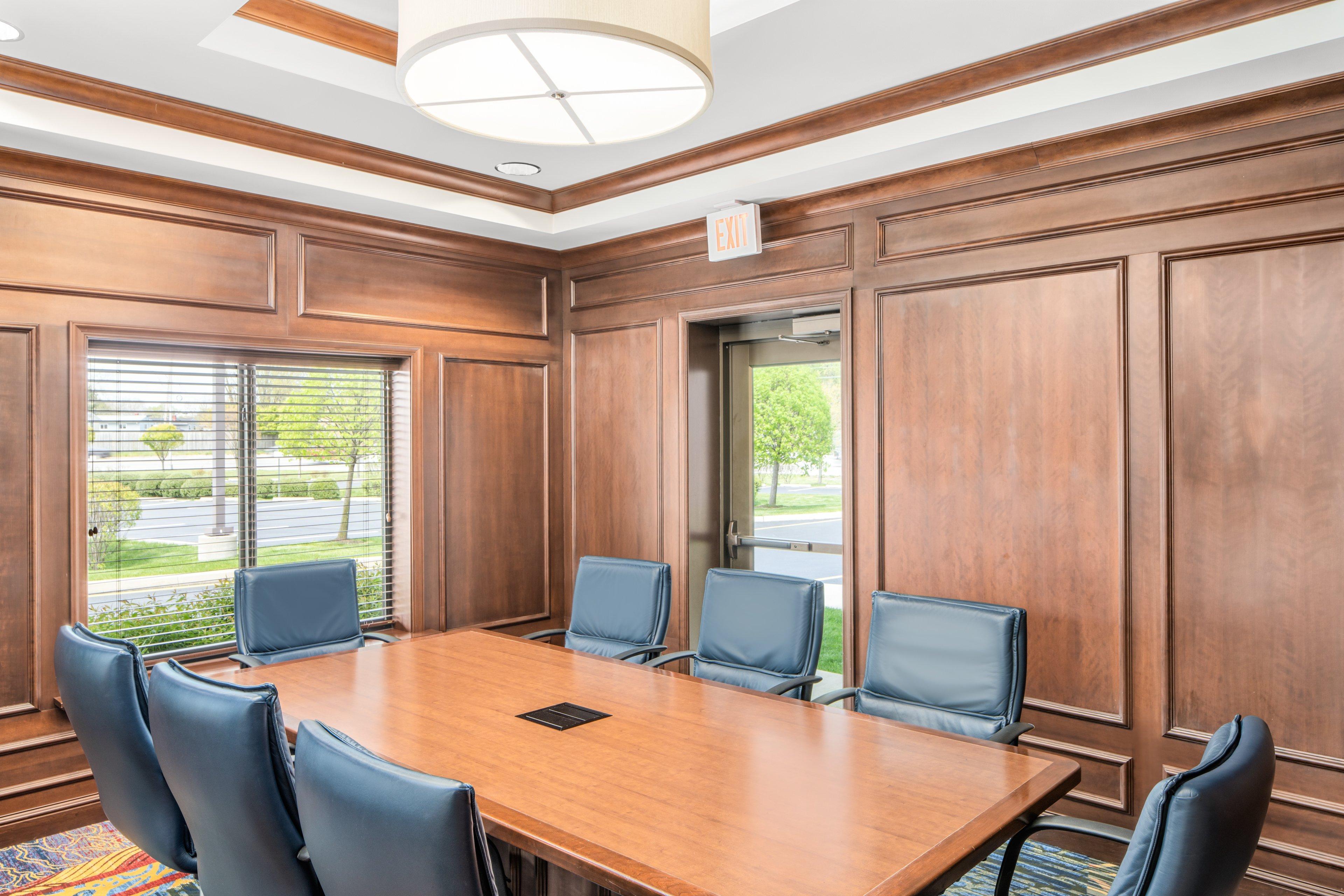 Holiday Inn Express & Suites Wilmington-Newark By Ihg Экстерьер фото