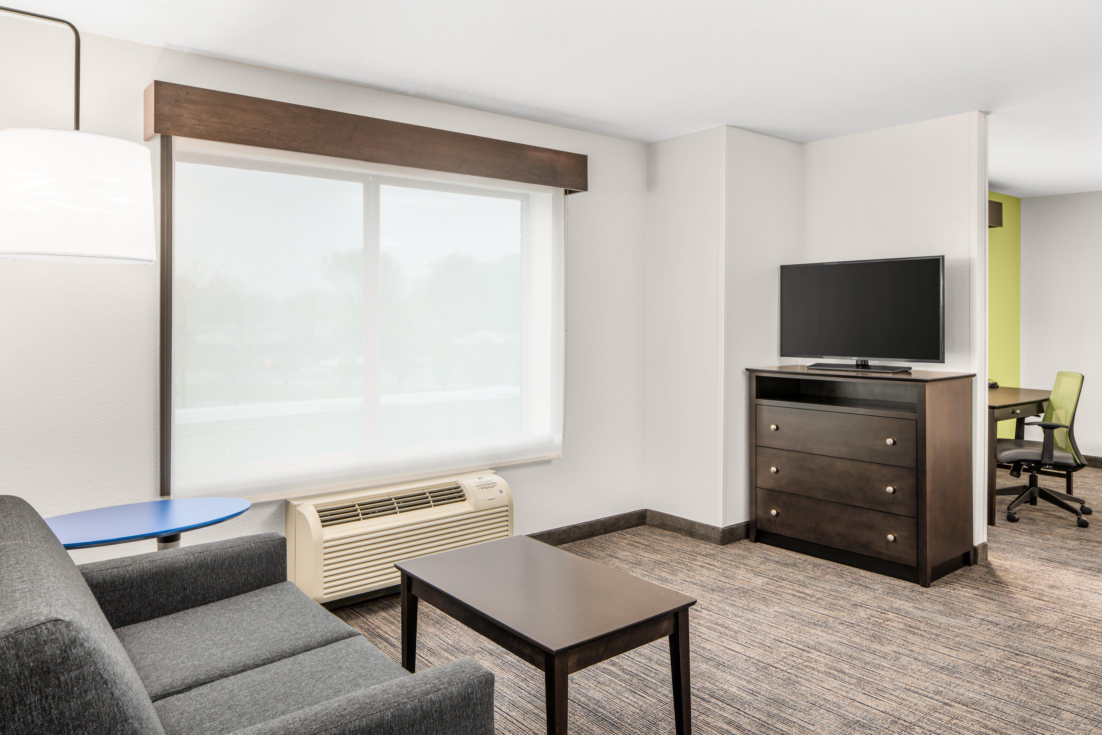 Holiday Inn Express & Suites Wilmington-Newark By Ihg Экстерьер фото