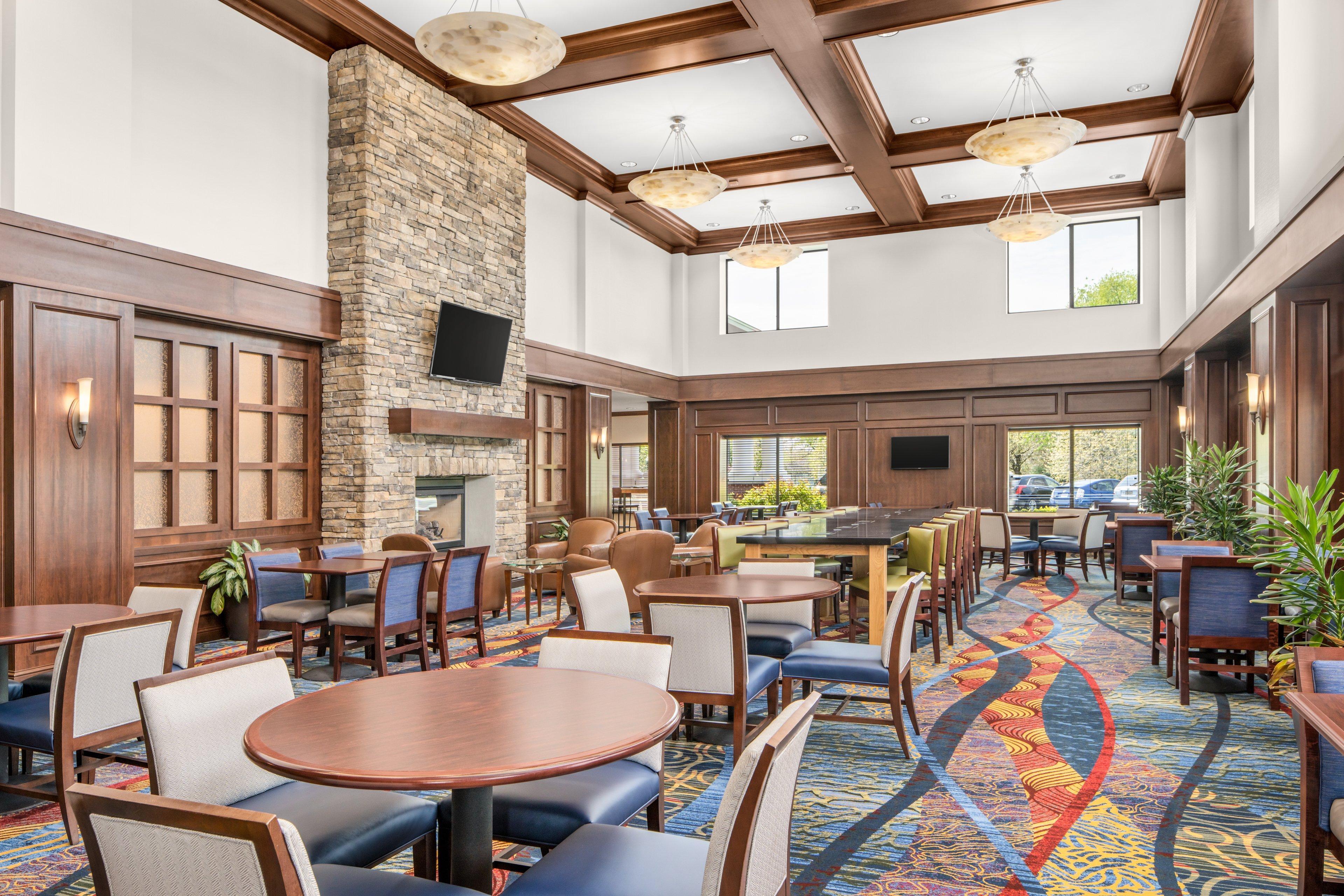 Holiday Inn Express & Suites Wilmington-Newark By Ihg Экстерьер фото
