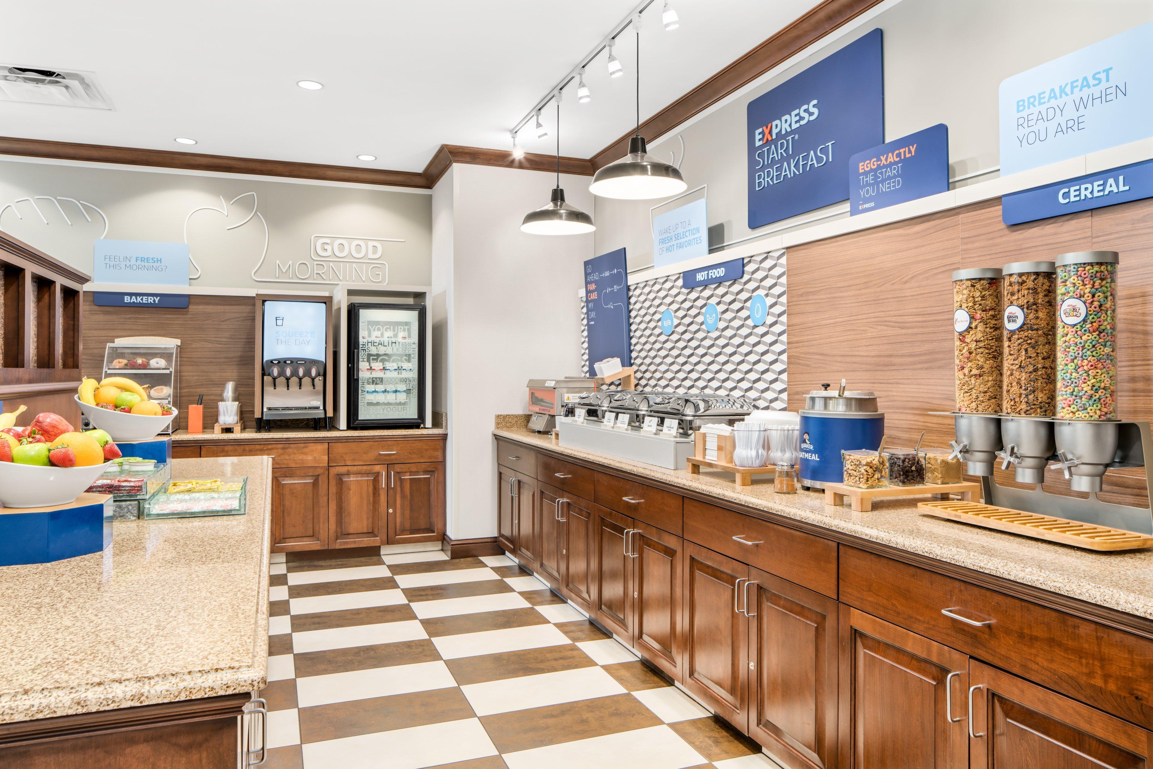 Holiday Inn Express & Suites Wilmington-Newark By Ihg Экстерьер фото