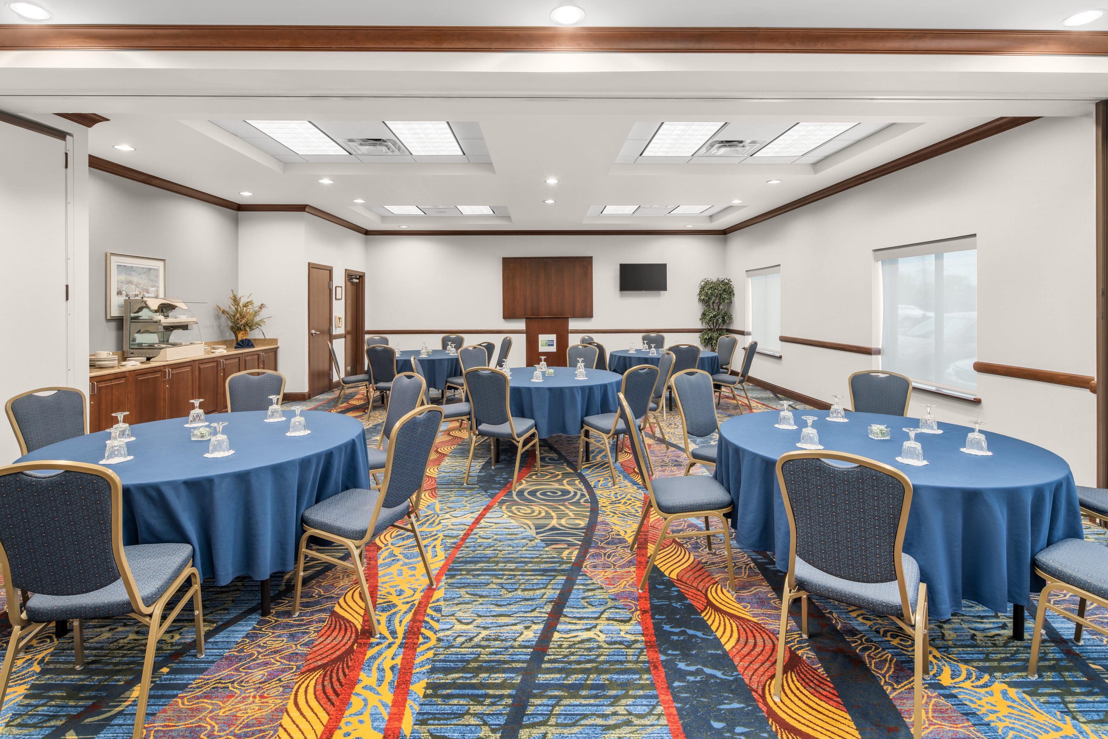 Holiday Inn Express & Suites Wilmington-Newark By Ihg Экстерьер фото