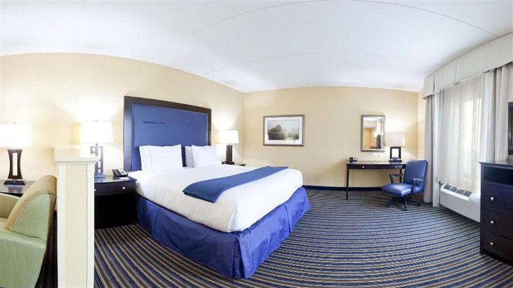 Holiday Inn Express & Suites Wilmington-Newark By Ihg Экстерьер фото
