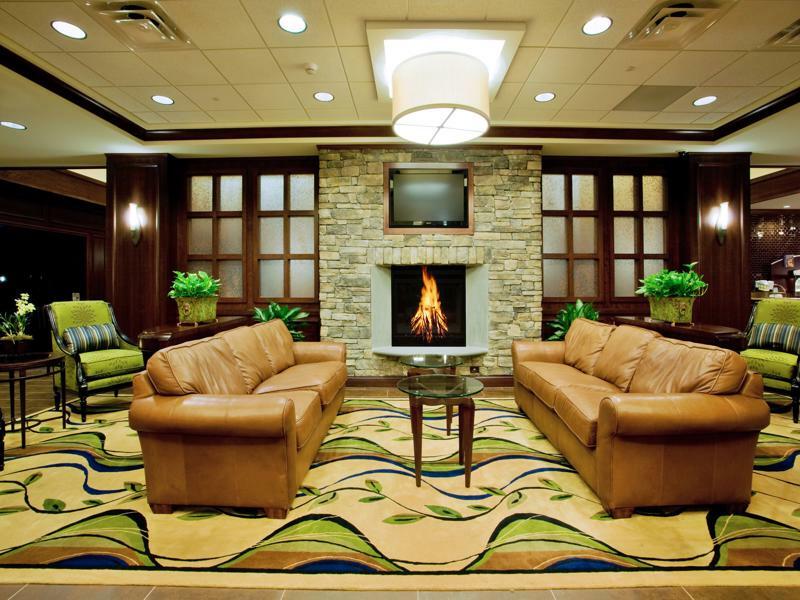 Holiday Inn Express & Suites Wilmington-Newark By Ihg Экстерьер фото